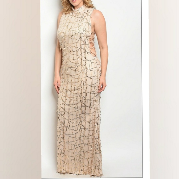Dress NUDE WITH SEQUINS PLUS SIZE - Picture 2 of 5